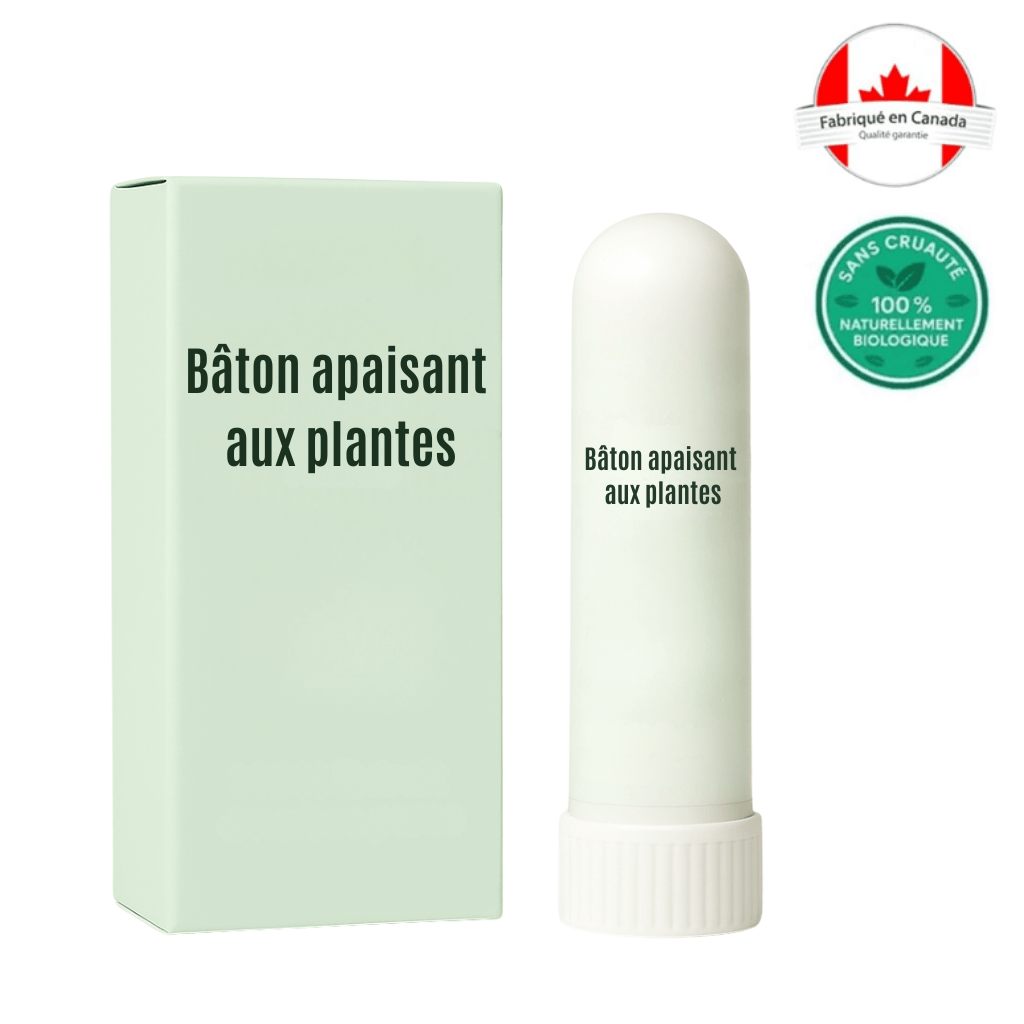 Bâton apaisant aux plantes dans son emballage, idéal pour les soins de la peau, fabriqué au Canada.